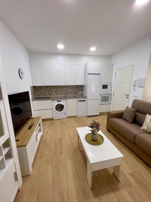 Rockside Residences Suites La Linea La Línea de la Concepción Dış mekan fotoğraf