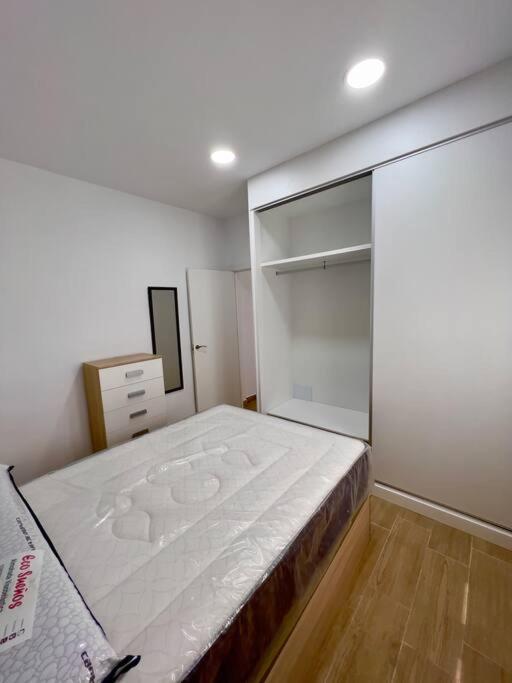 Rockside Residences Suites La Linea La Línea de la Concepción Dış mekan fotoğraf
